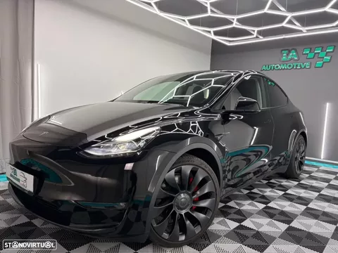 Tesla Model Y Performance Dual Motor AWD