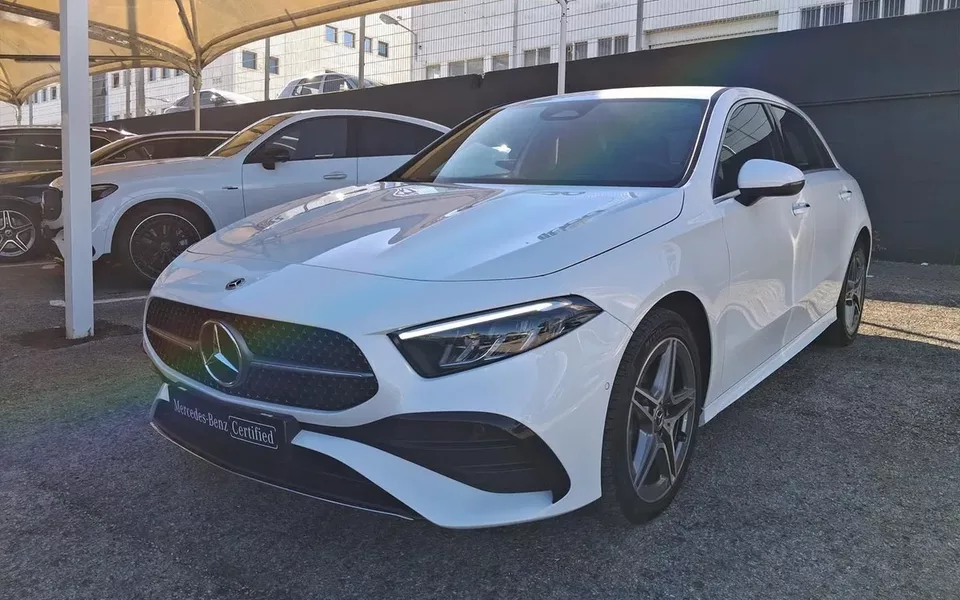 Mercedes-Benz A 250 e AMG Line
