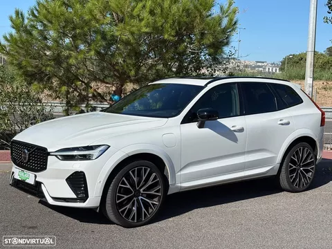 Volvo XC 60 2.0 T6 PHEV R-Design AWD