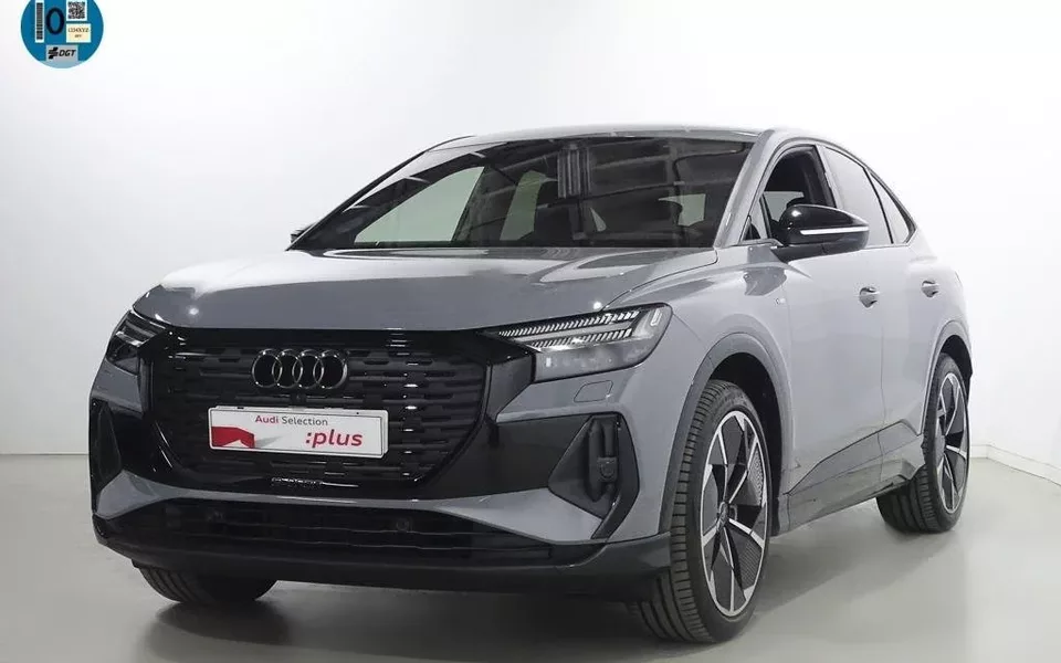 AUDI Q4 e-tron Q4 e-tron Sportback 55 quatro Black Line edition 250kW 82KWh