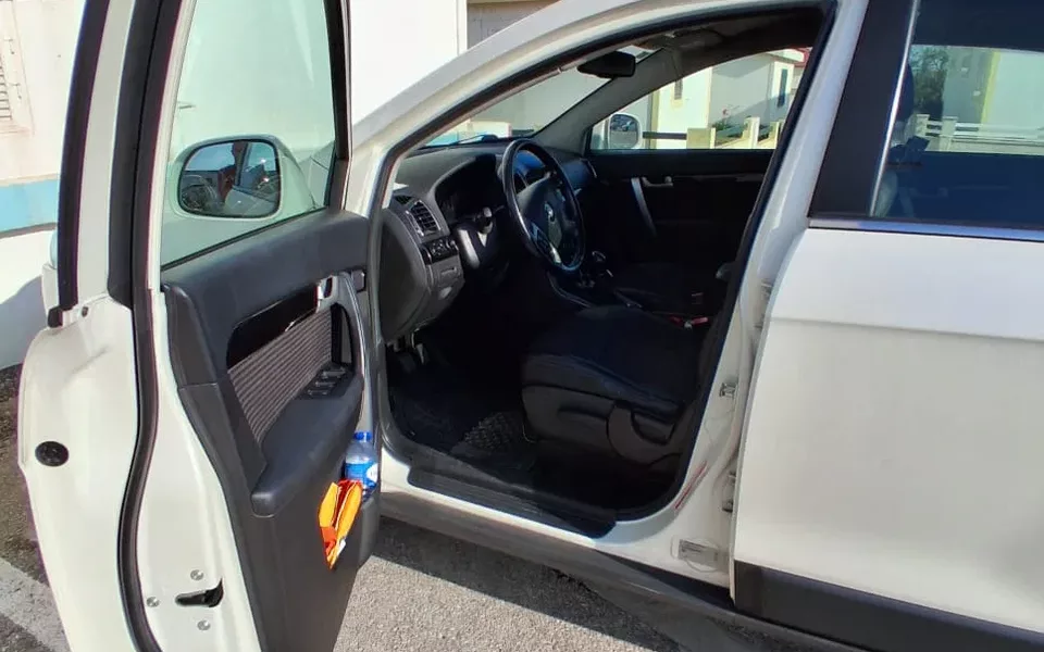 Chevrolet Captiva 2.2 VCDi Seven 164g 7L