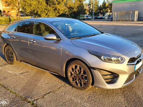 Kia ProCeed