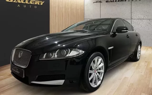 Jaguar XF 2.2 D Premium Luxury