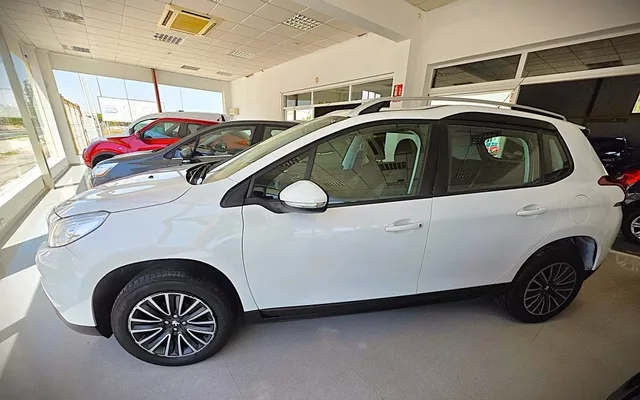 PEUGEOT 2008 2008 1.2 PureTech S&S Style 110