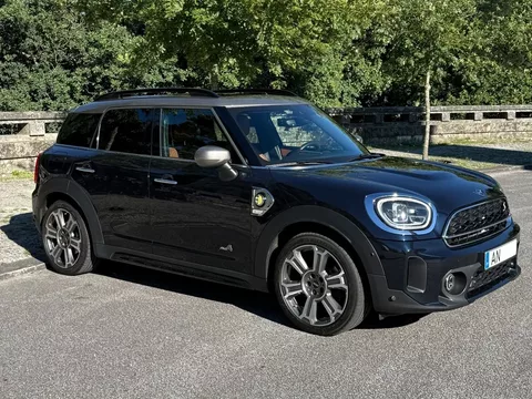 MINI Countryman Cooper SE ALL4 Yours Auto