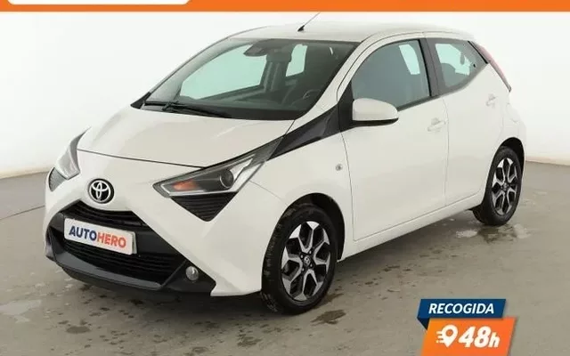TOYOTA Aygo 1.0 X-Cite