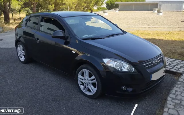 Kia Ceed S Coupé 1.6 CRDi EX