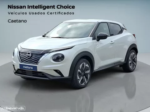 Nissan Juke 1.6 Hybrid N-Connecta Two Tone