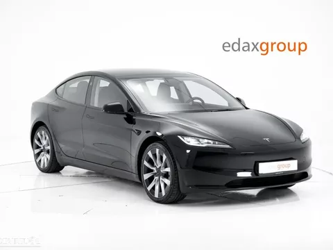 Tesla Model 3 Tração Traseira