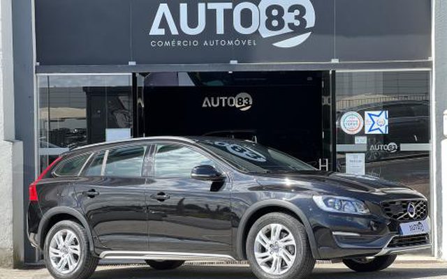 Volvo V60 Cross Country 2.0 D4 Plus