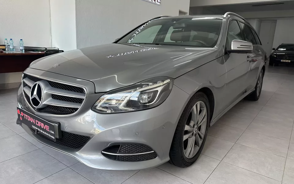 Mercedes-Benz E 300 Bluetec Hybrid Avantgarde