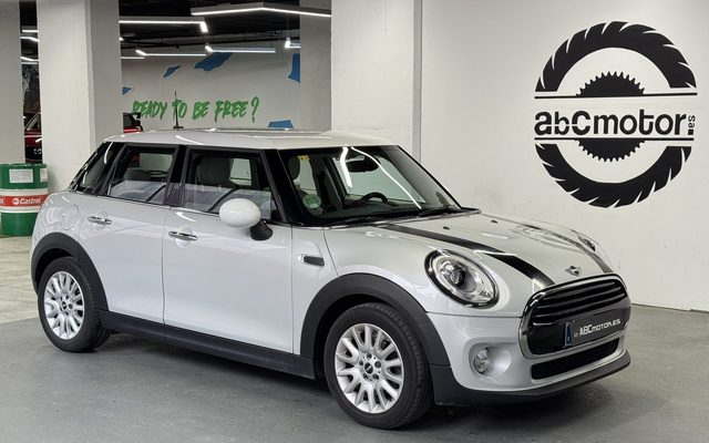 MINI MINI MINI COOPER D 5 PUERTAS