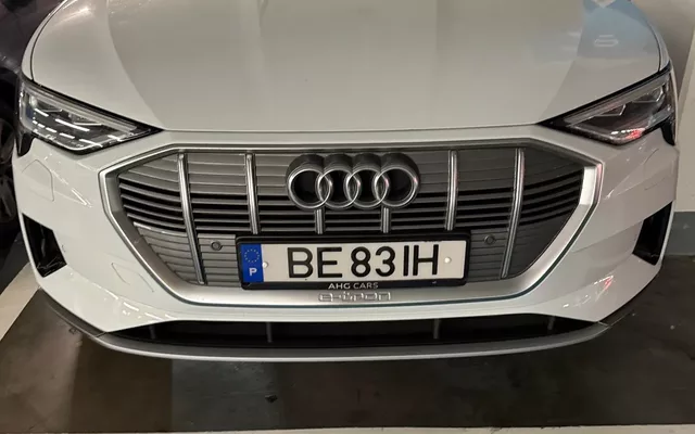 Audi 50