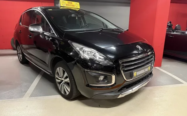 PEUGEOT 3008 3008 1.2 PureTech S&S Style 130