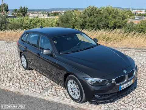 BMW 320 d Auto