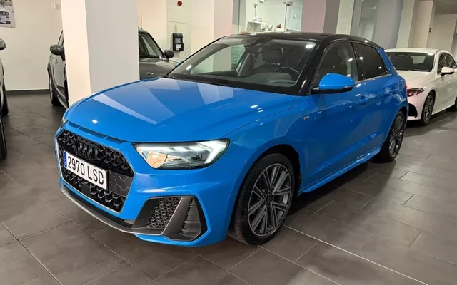 AUDI A1 A1 Sportback 25 TFSI Black line