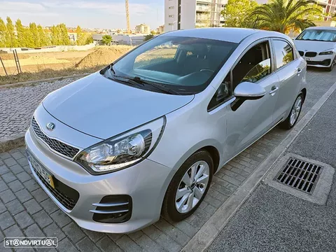 Kia Rio 1.2 CVVT SX
