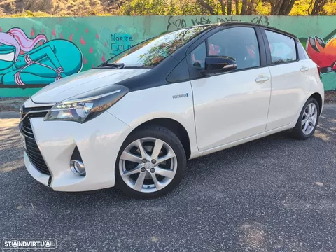 Toyota Yaris 1.5 HSD Comfort+Navi