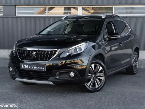 Peugeot 2008 1.2 PureTech Signature