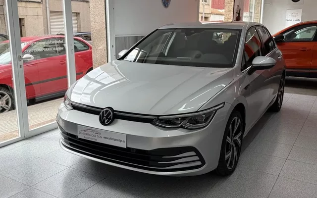 VOLKSWAGEN Golf Golf 1.5 eTSI Style DSG 110kW