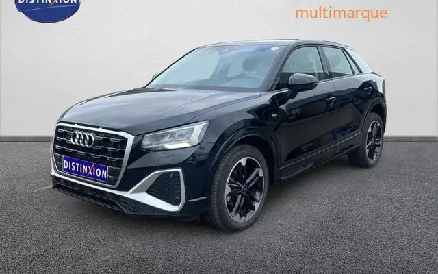 AUDI Q2