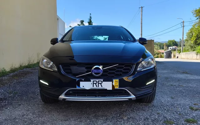 Volvo V60 Cross Country 2.0 D4 Momentum