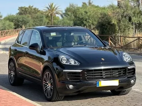 PORSCHE Cayenne S