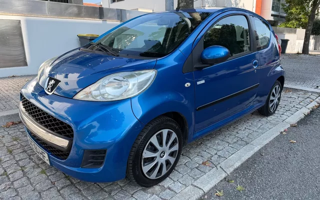 Peugeot 107 1.0 Millesim 200