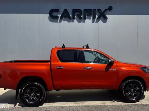 Toyota Hilux 2.4 D-4D 4WD Tracker