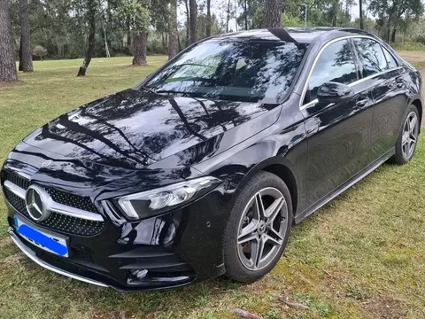 Mercedes-Benz A 250 Limousine e AMG Line