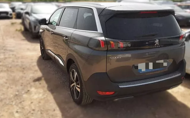 PEUGEOT 5008 1.5 BlueHDi 96kW S&S GT EAT8