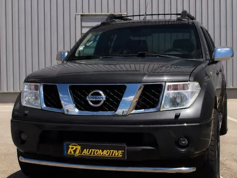 Nissan Navara 2.5 dCi CD SE