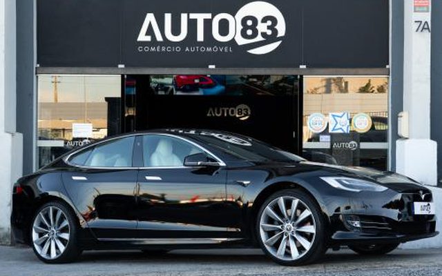 Tesla Model S 100 kWh Long Range AWD