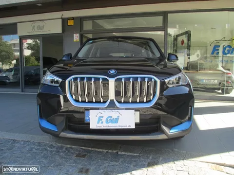 BMW iX1 xDrive30