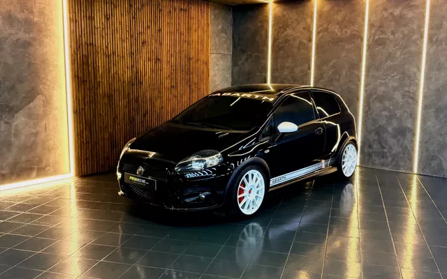 Abarth Grande Punto 1.4 T-Jet Supersport