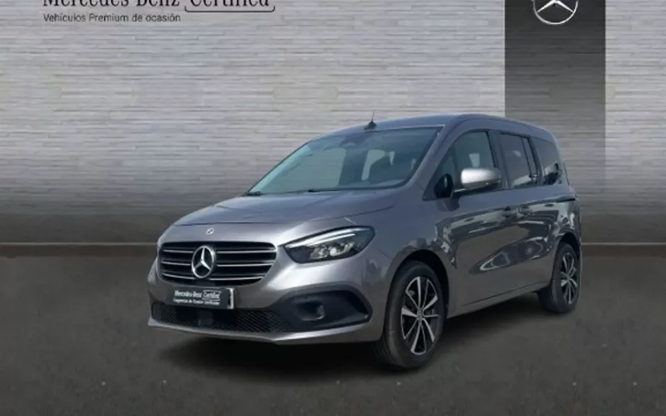 MERCEDES-BENZ Clase T 180 d