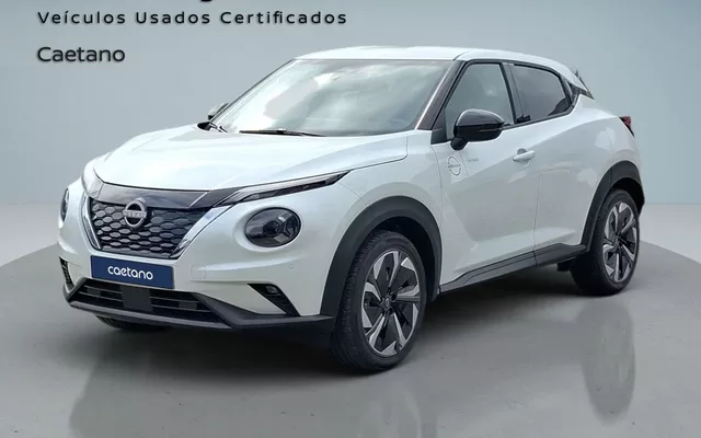 Nissan Juke 1.6 Hybrid N-Connecta Two Tone