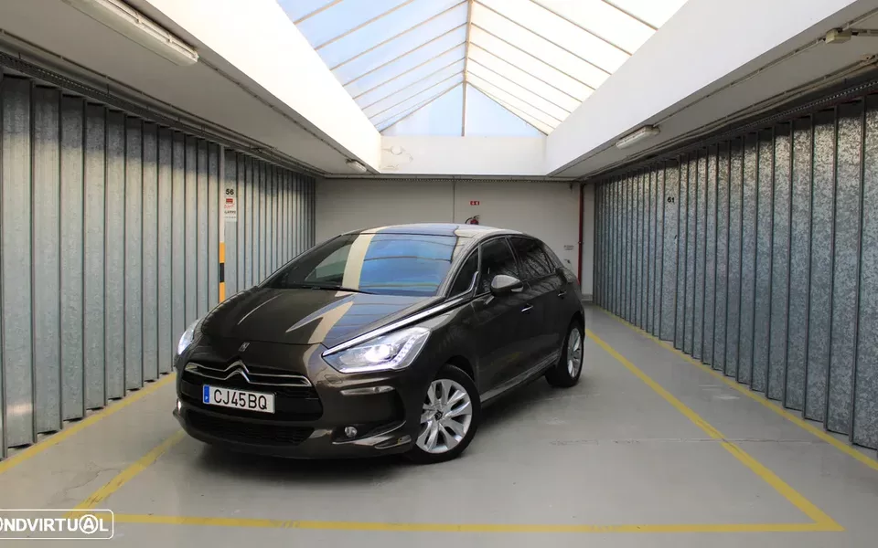Citroën DS5 e-HDi 115 EGS6 SoChic