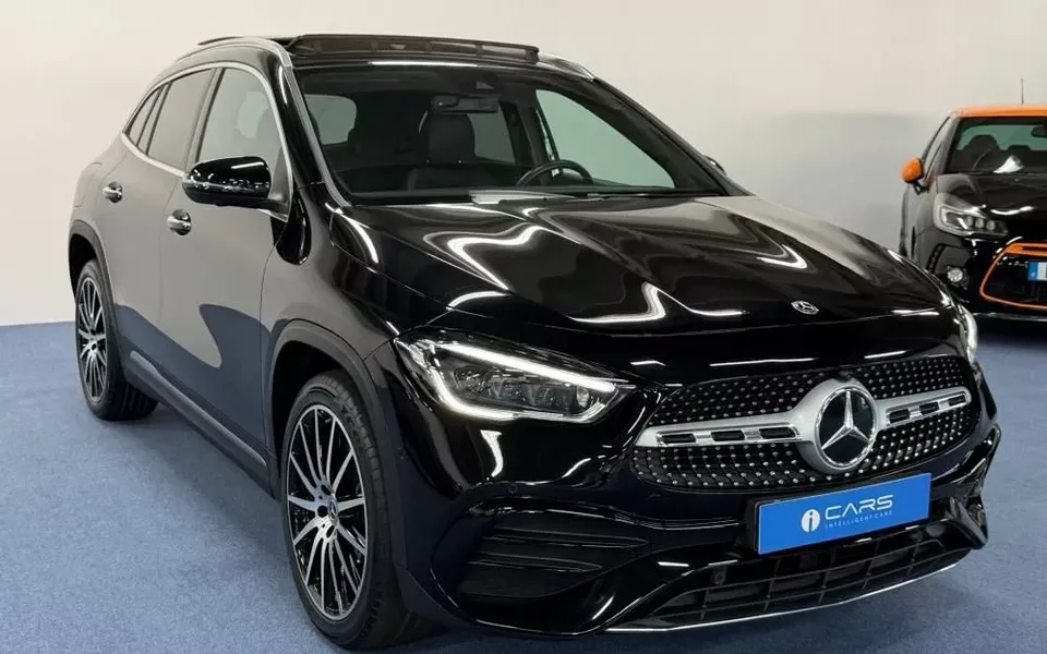 Mercedes-Benz GLA 250 e AMG Line