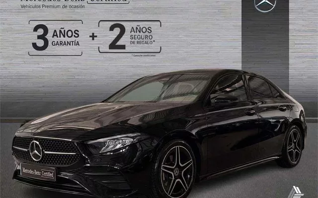 MERCEDES-BENZ Clase A CLASE A 180 Sedán
