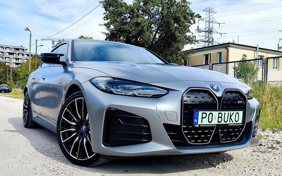 BMW i4 2023