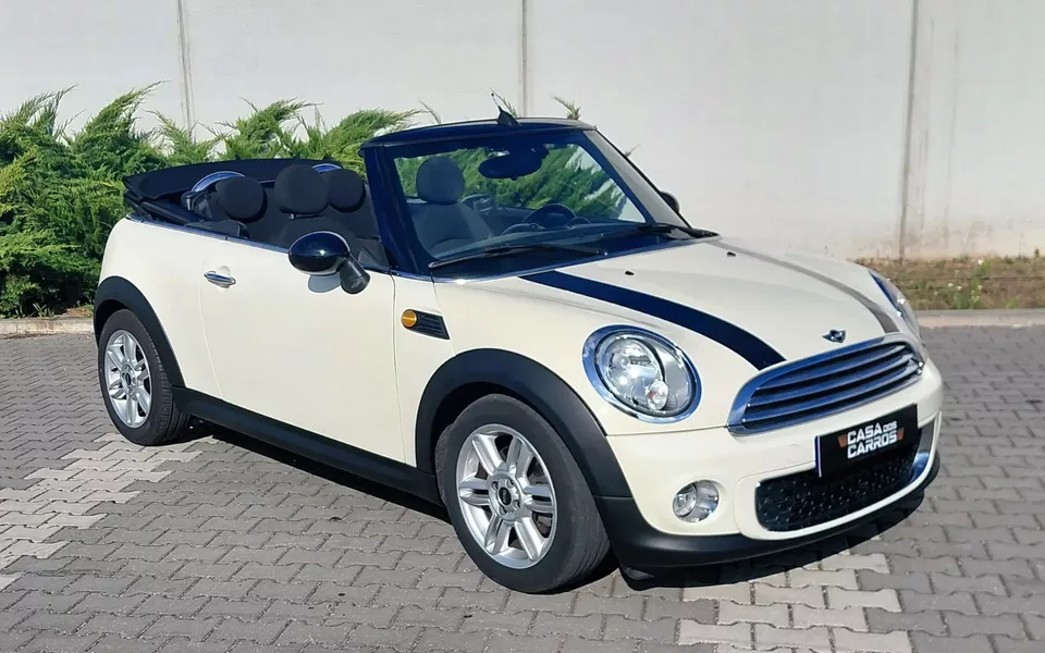 MINI Cabrio Cooper D