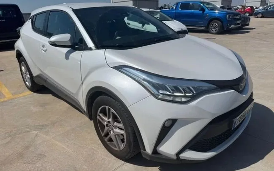 TOYOTA C-HR C-HR 125H Active