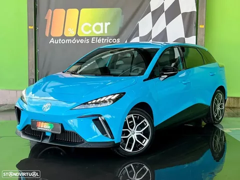 MG MG4 64 kWh Luxury