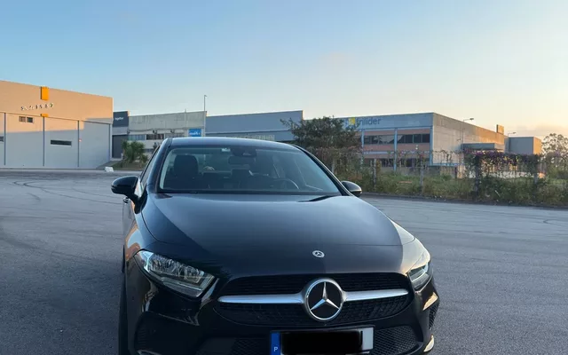 Mercedes-Benz A 250 Limousine e 8G-DCT Progressive