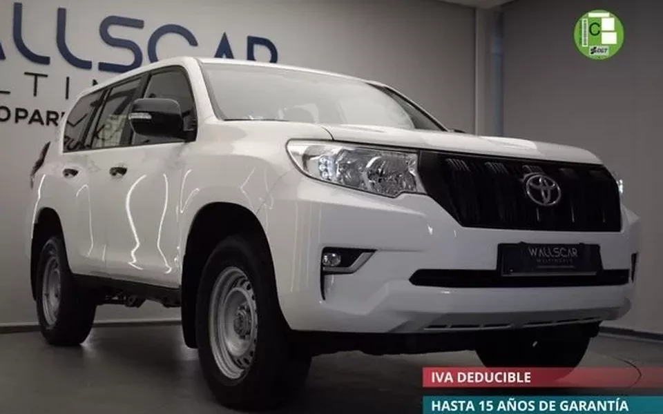 TOYOTA Land Cruiser 2.8 D-4D GX