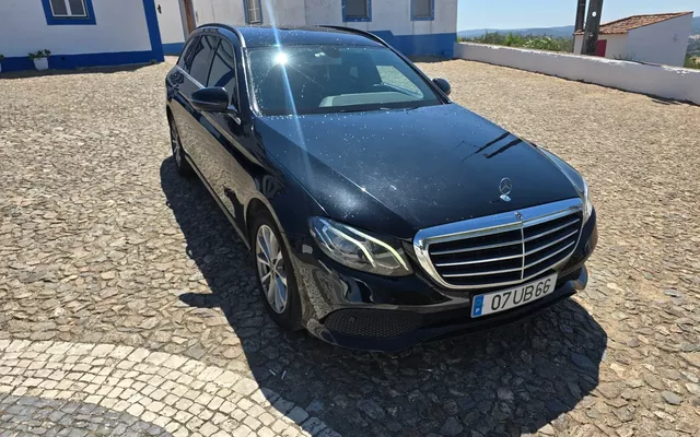 Mercedes-Benz E 220 d Avantgarde