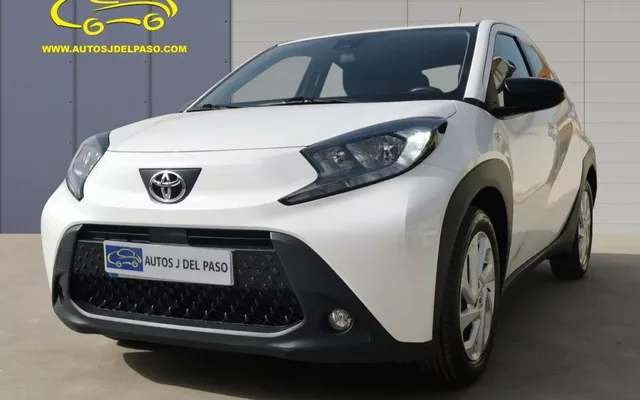 TOYOTA Aygo X Cross Aygo X Cross Play