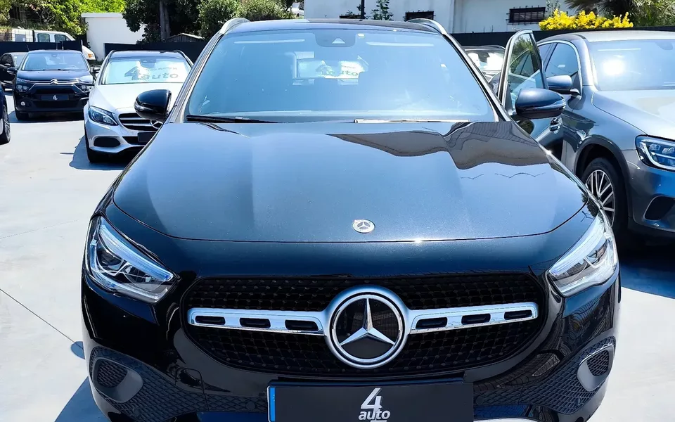 Mercedes-Benz GLA 250 e Progressive