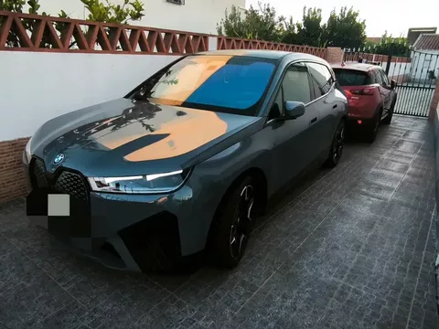 BMW iX M60
